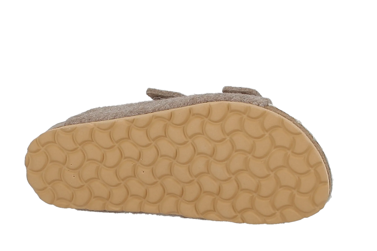 2001w-18-0004